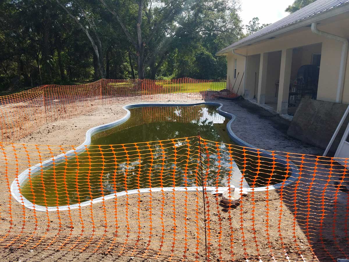Refreshing Pools & Spas, INTL, LLC serving Central FL residents
